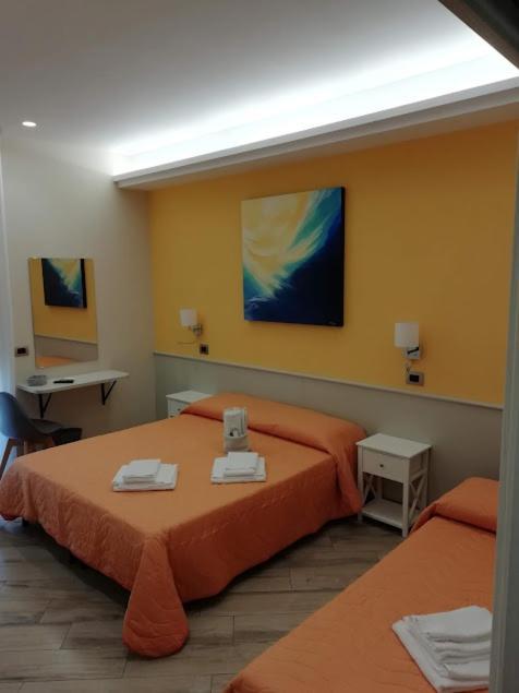 Oltre Il Mare Guest House Gaeta Dış mekan fotoğraf