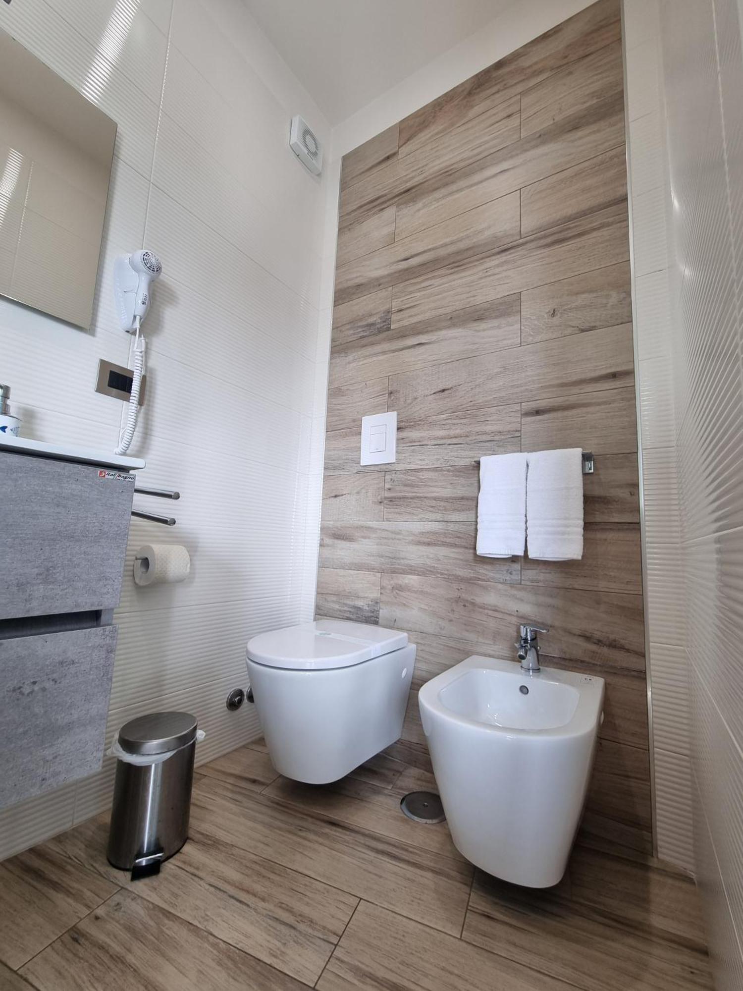 Oltre Il Mare Guest House Gaeta Dış mekan fotoğraf