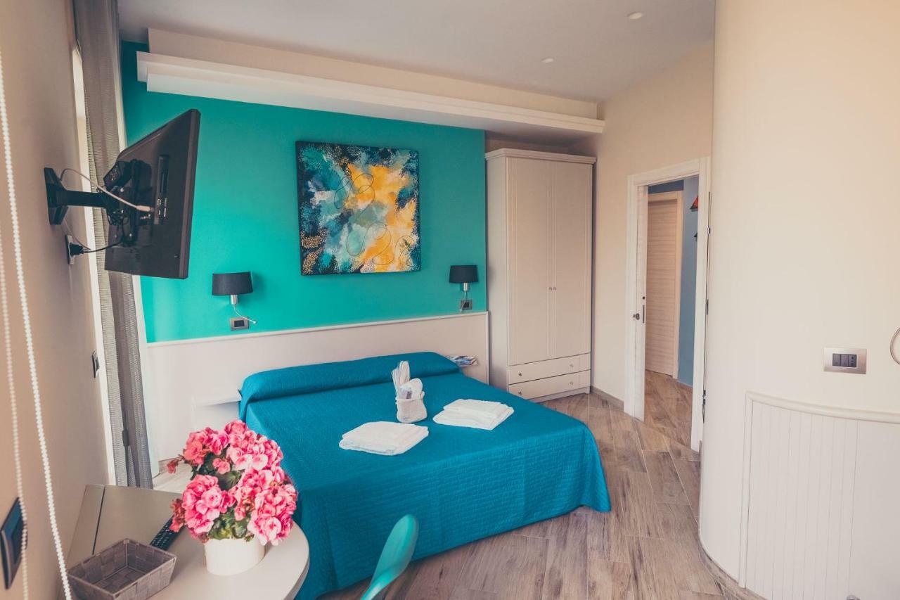 Oltre Il Mare Guest House Gaeta Dış mekan fotoğraf