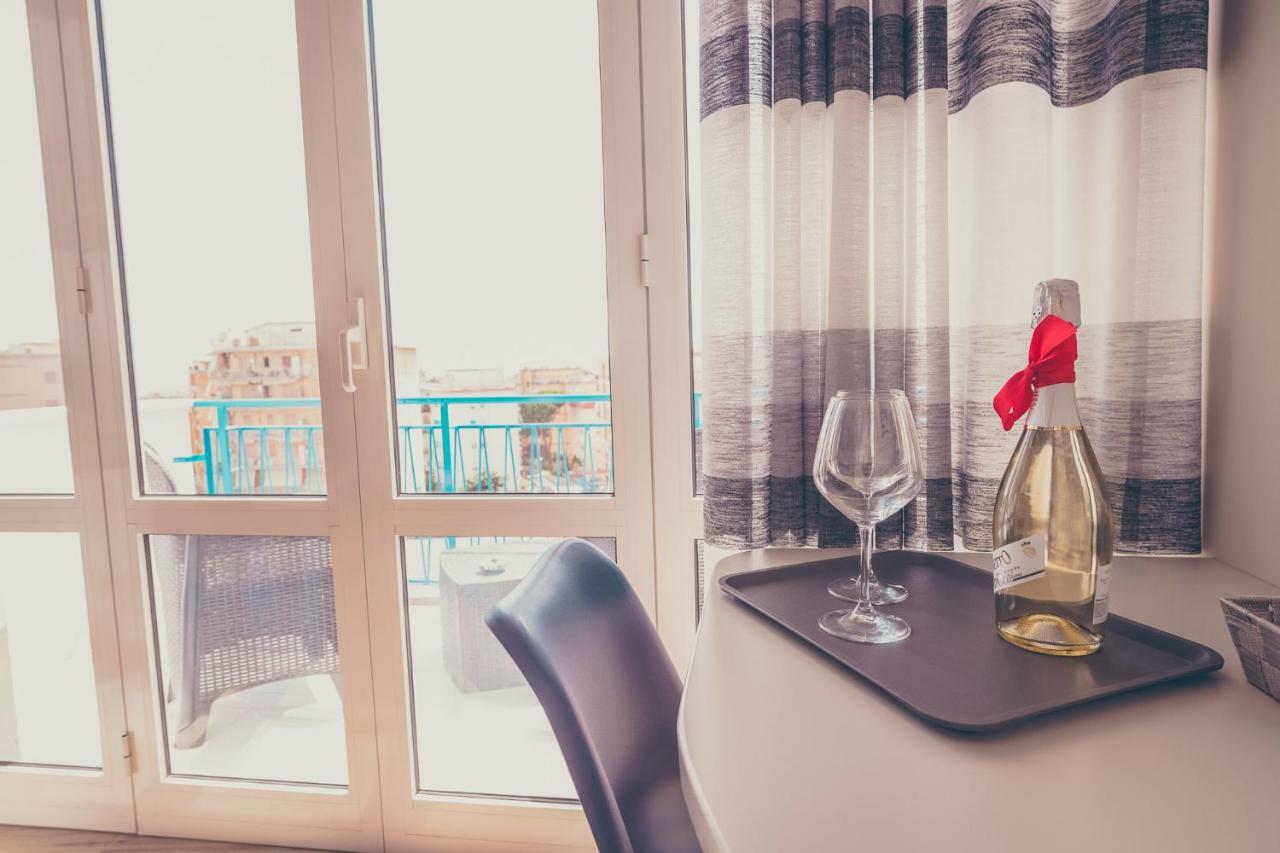 Oltre Il Mare Guest House Gaeta Dış mekan fotoğraf